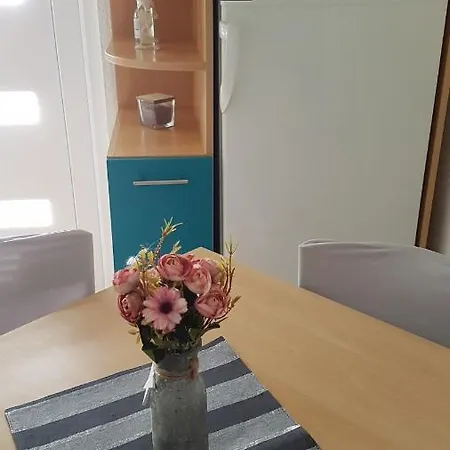 Toma Apartment *