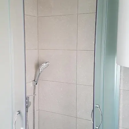 Toma Apartment *